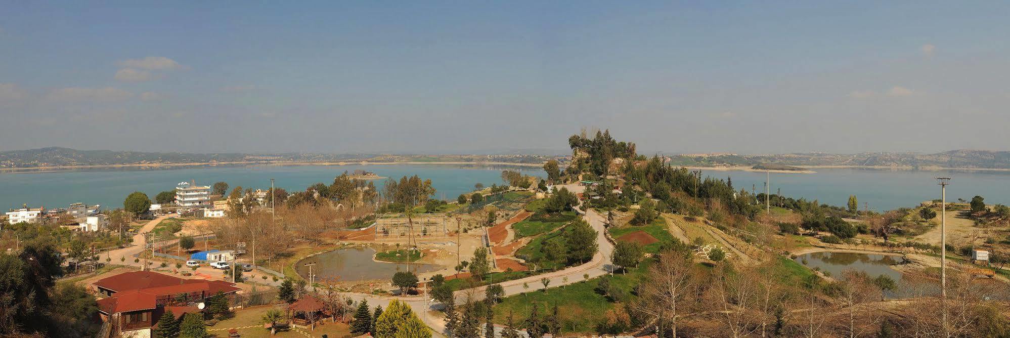 Golden Lake Hotel Adana Exterior photo