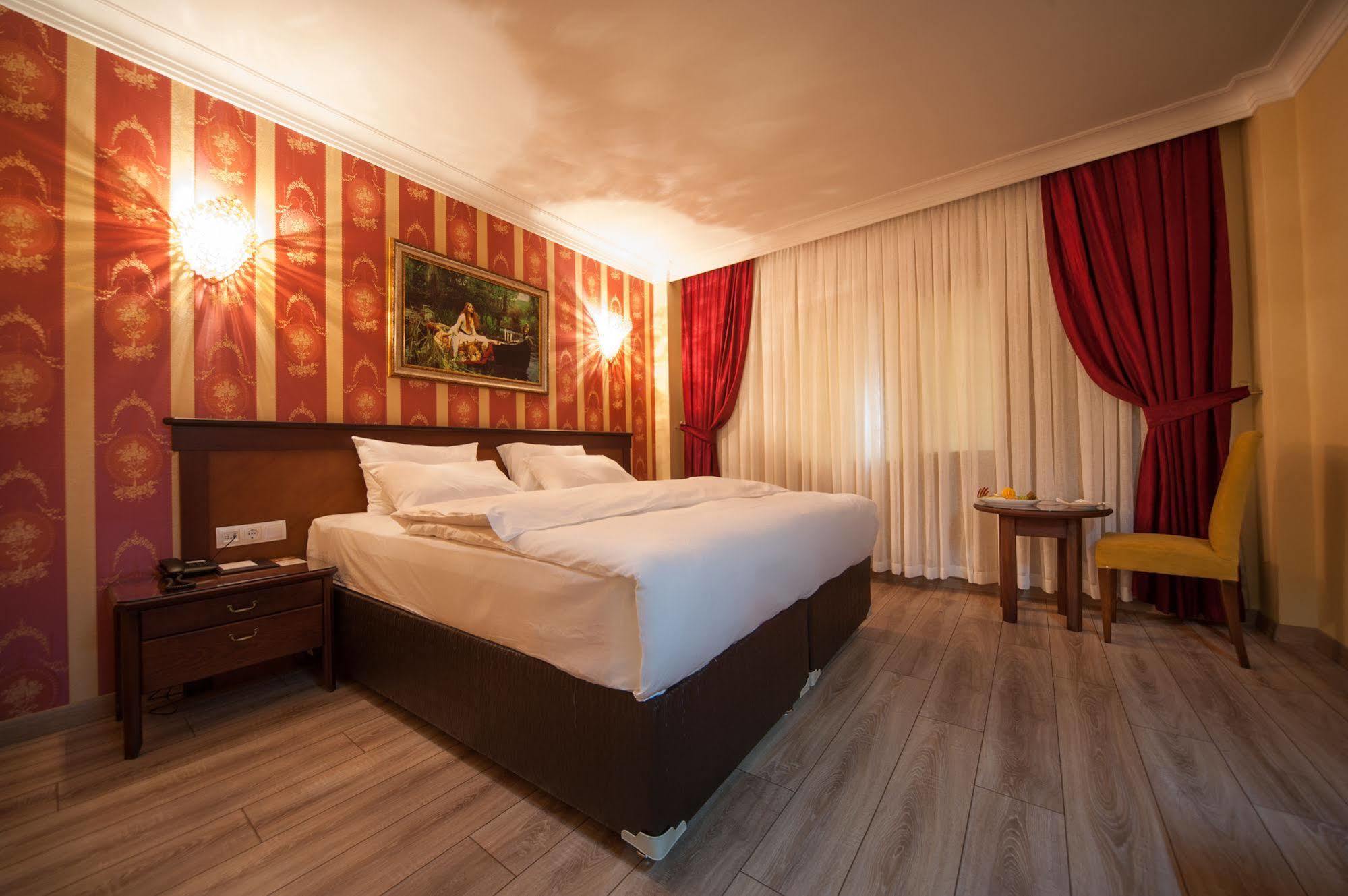 Golden Lake Hotel Adana Exterior photo