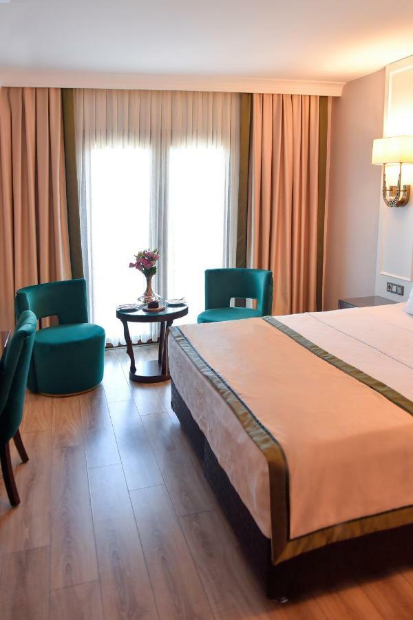 Golden Lake Hotel Adana Exterior photo