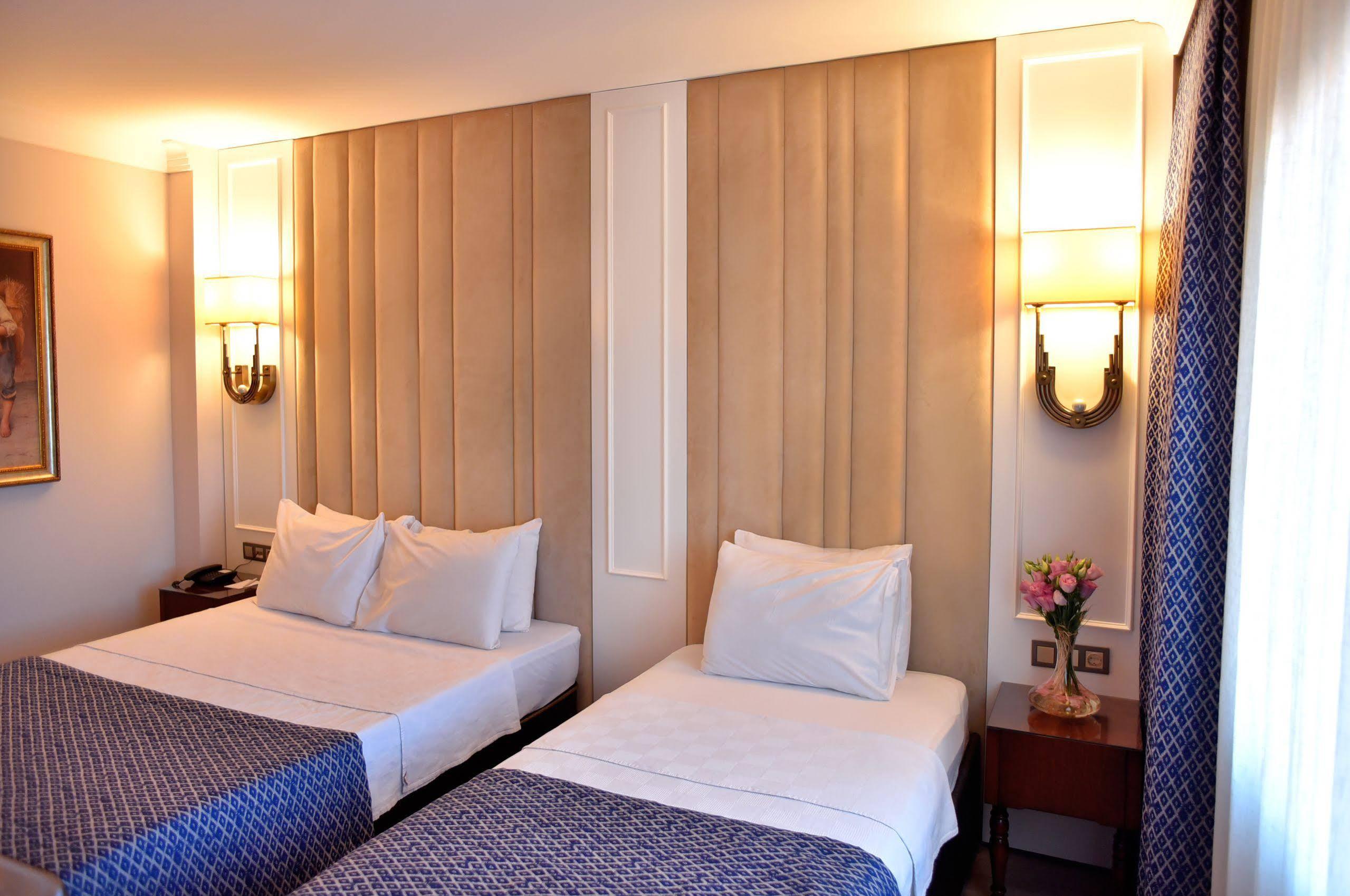 Golden Lake Hotel Adana Exterior photo